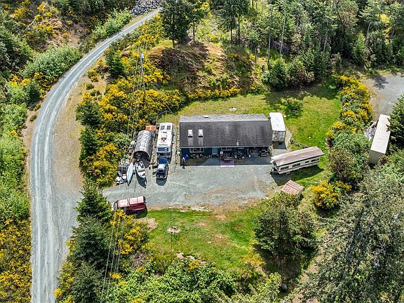 3rd image of 5251 Rocky Point Rd