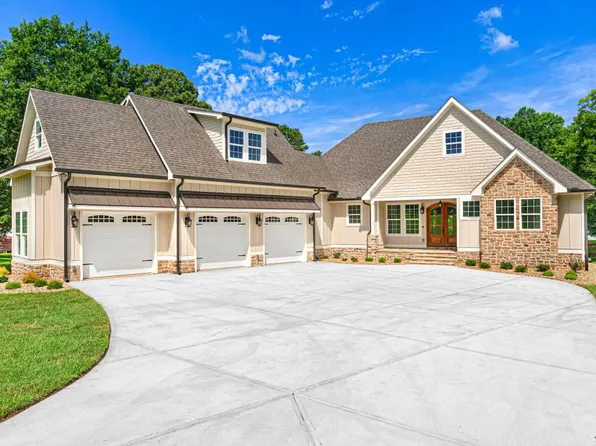 707 Vickery Street Ext, Hartwell, GA 30643