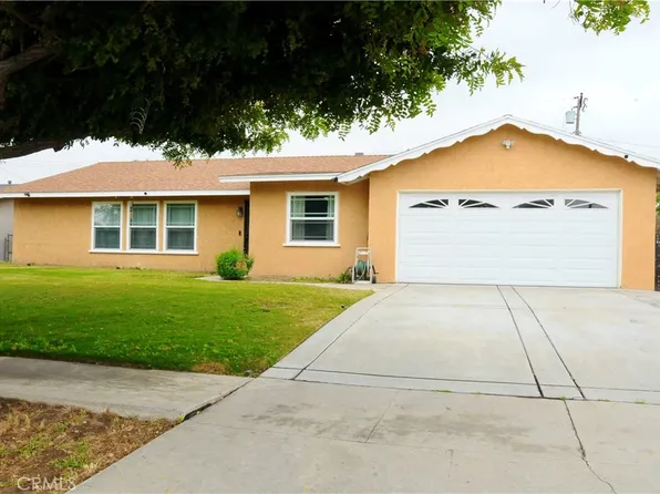 2757 College Dr, Rialto, CA 92376