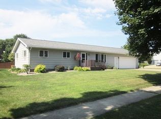 1599 Hemlock Dr, Reedsburg, WI 53959