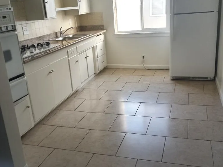 529 N T St #F — Photo 1