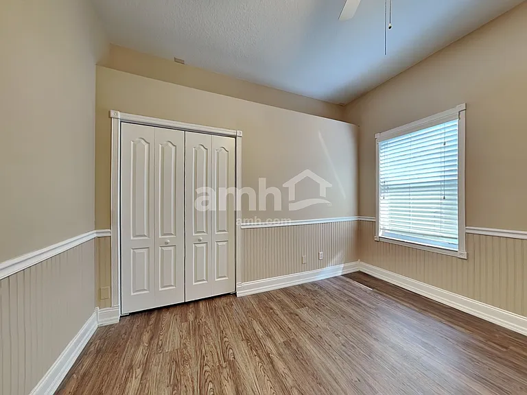 11525 Andy Dr — Photo 23