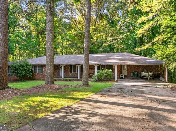 1354 Weston Dr, Decatur, GA 30032