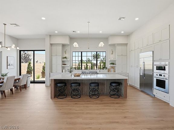 3rd image of 59 Desert Highlands Dr