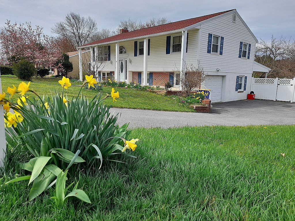 101 Crosswind Dr, Shrewsbury, PA 17361 Zillow