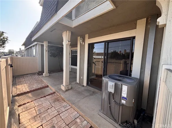 4488 Alderport Dr, Huntington Beach, CA 92649