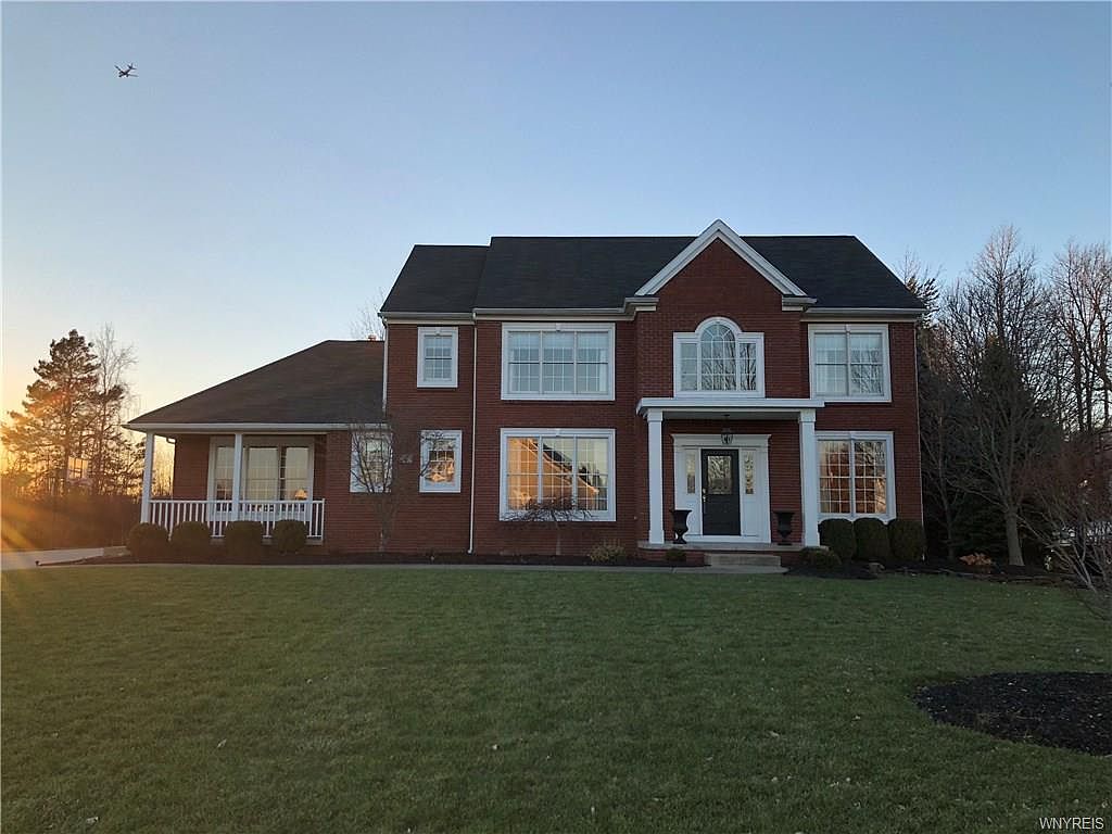 5575 Marthas Vineyard, Clarence Center, NY 14032 Zillow