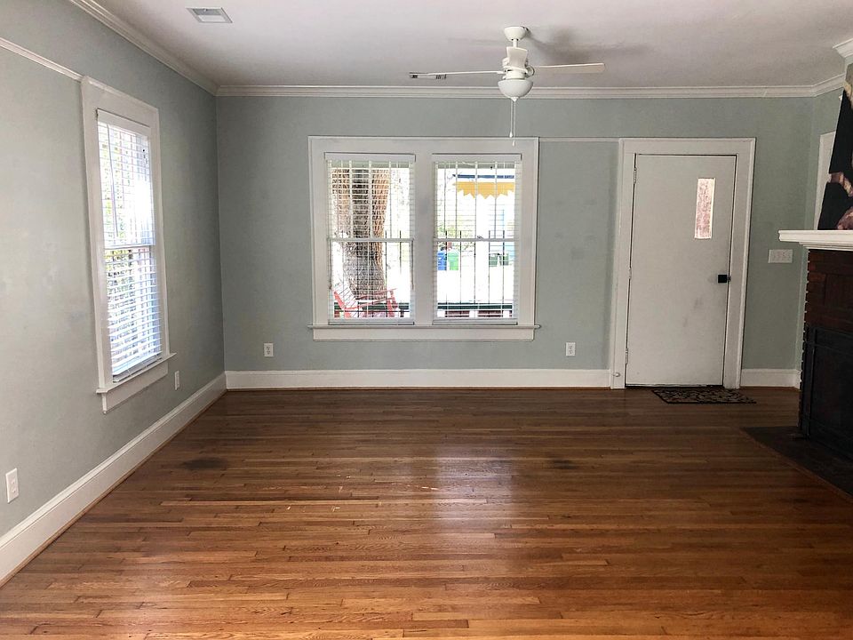 2nd image of 850 Marion Ave SE