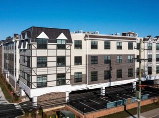 The Promenade at Lynbrook, Lynbrook, NY 11563