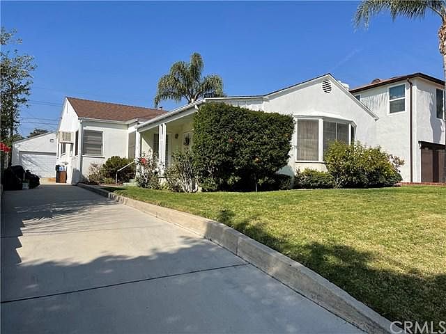 1st image of 1051 E Angeleno Ave