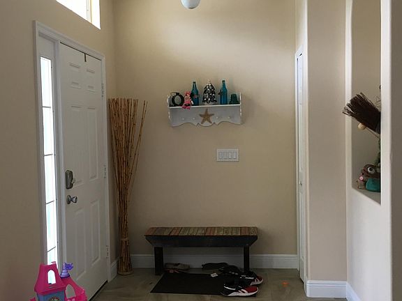2nd image of 3797 Shawn Cir