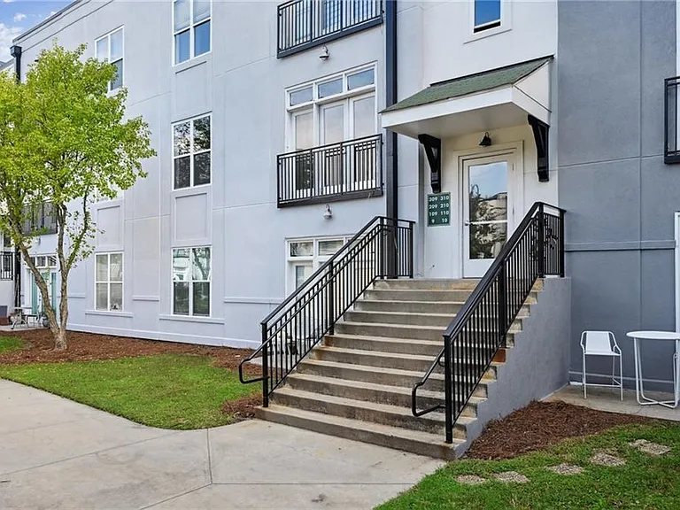509 Pryor St SW — Photo 18