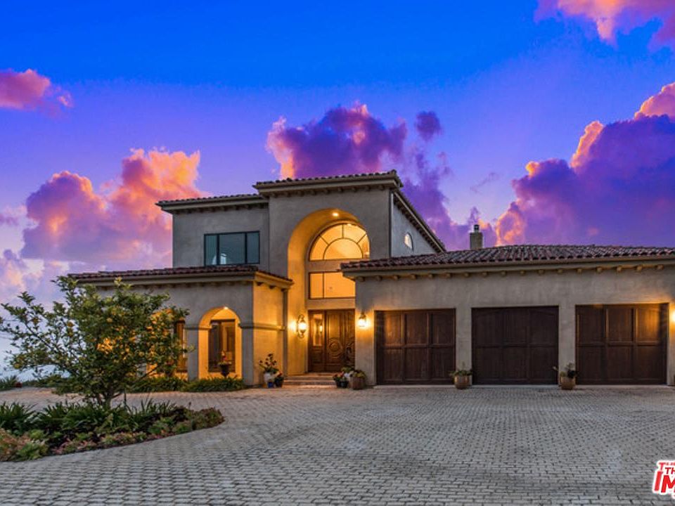 1st image of 2500 Barrymore Dr