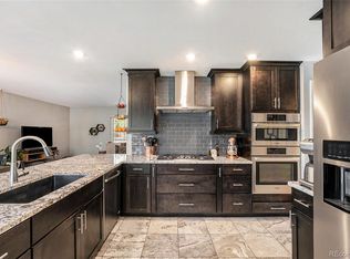 5560 E Bails Dr, Denver, CO 80222