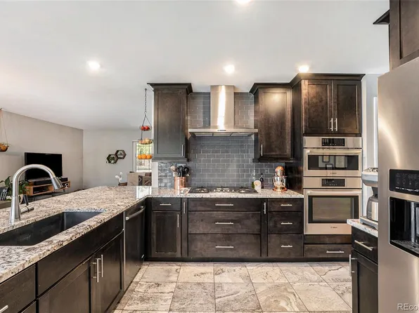 5560 E Bails Drive, Denver, CO 80222