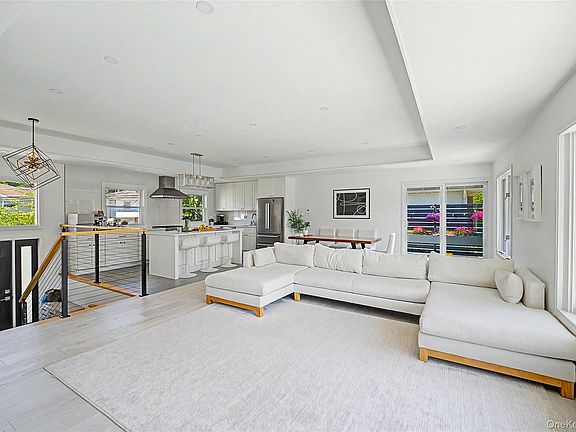 5th image of 20 Russell Park Road