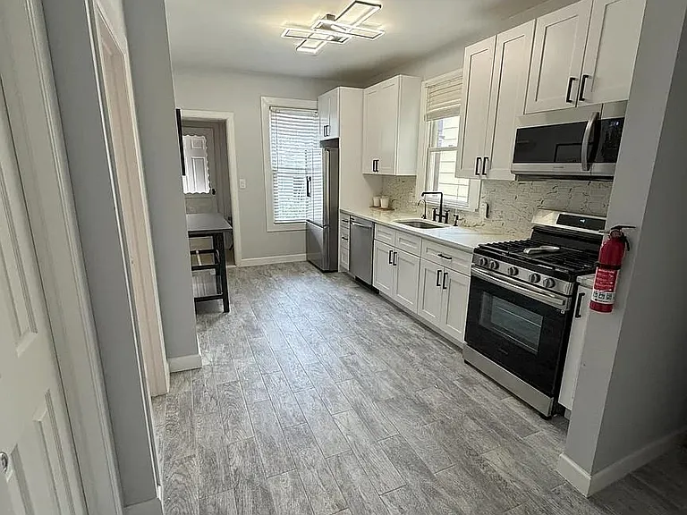 83 Anderson Ave #1 — Photo 9