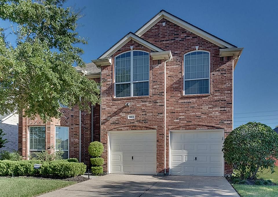 1st image of 19511 Winding Canyon Ln