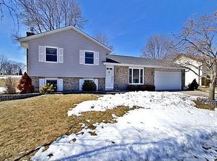 13669 Ferris Ave, Apple Valley, MN 55124