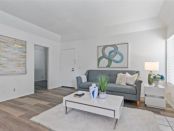 3rd image of 22794 Lakeway Dr Unit 465