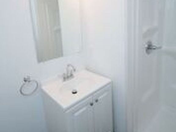 3rd image of 5850 N 13th St #102