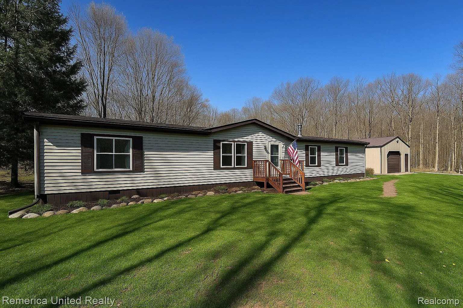 6565 W Coon Lake Rd photo 1