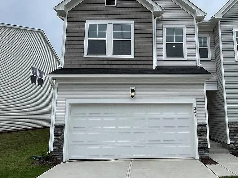 249 Lily Patch Ln — Photo 1
