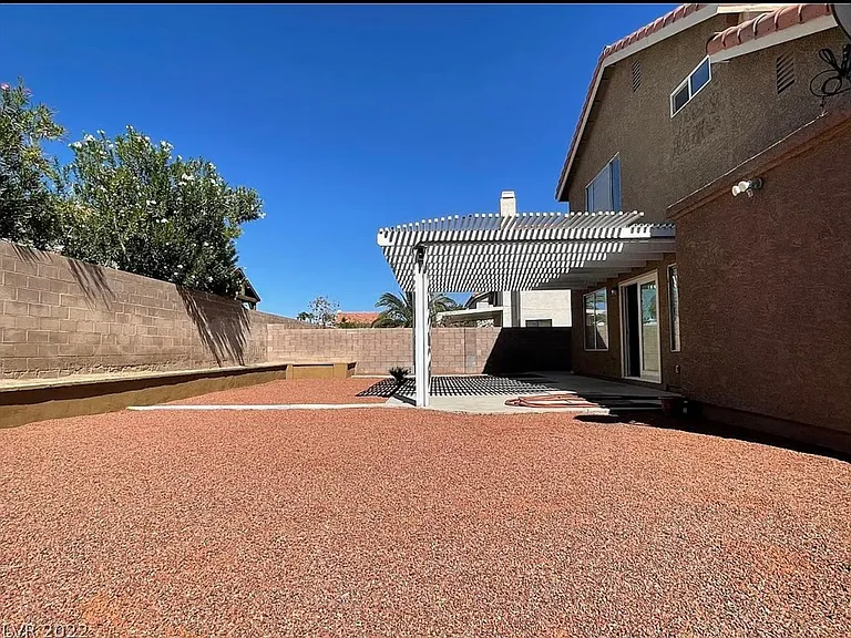 4779 Yorkfield Cir — Photo 7