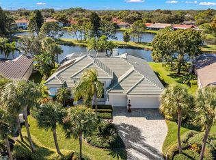 748 Cattail Ct NE, Saint Petersburg, FL 33703