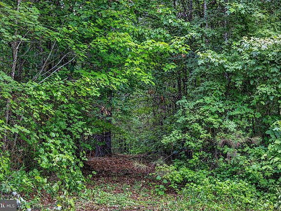 5th image of Grand Hill Rd