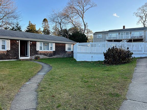 3rd image of 124 Skiff Ave Unit G-11