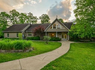 6300 Jonathan Ln, Albany, OH 45710