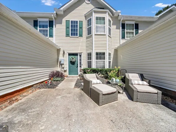 4625 Crawford Oaks Dr, Oakwood, GA 30566