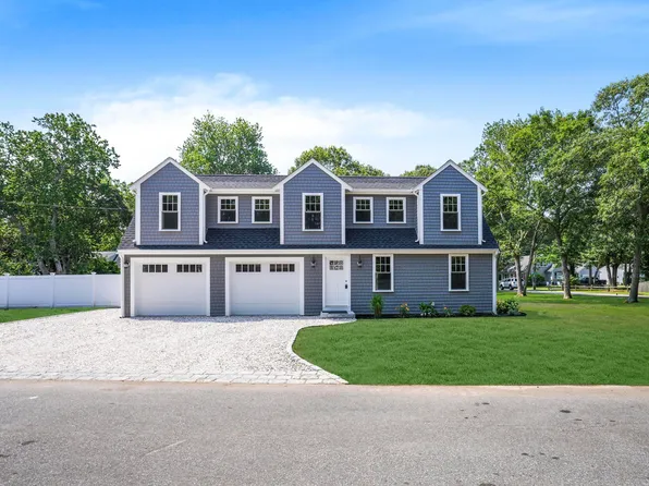 100 Maravista Avenue, East Falmouth, MA 02536