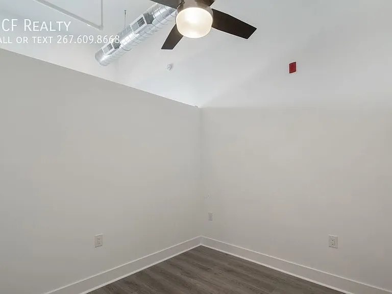 1705 Jackson St #11 — Photo 4