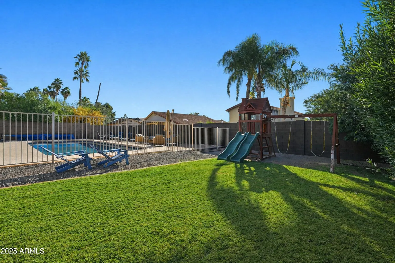 E Angela Dr, Scottsdale — Photo 2