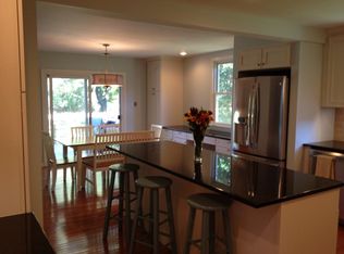 254 Lee Cir, Bryn Mawr, PA 19010