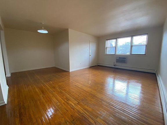 2nd image of 2215 Lansing St Floor 1