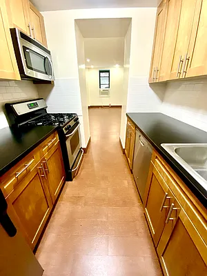 Rented by City & Suburban | media 3