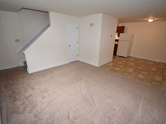 3rd image of 36 Chatfield St #Ch-19