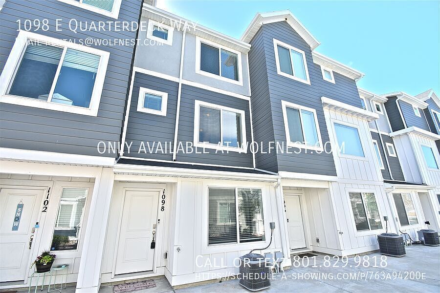 1st image of 1098 E Quarterdeck Way