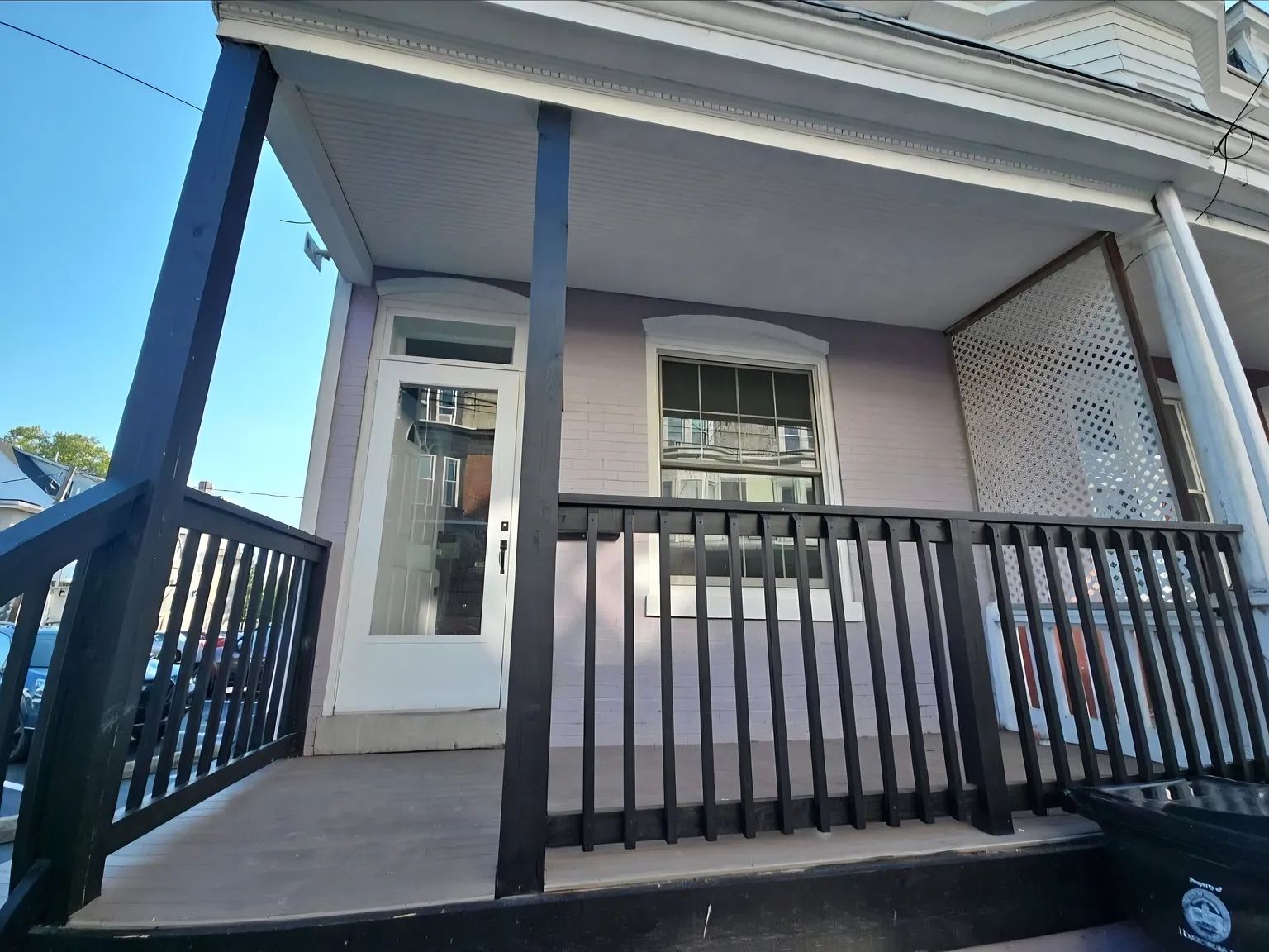 4 bed, 1616 sqft, $2,000 — Photo 1