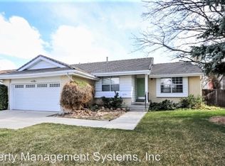 1376 E Rainsborough Rd, Salt Lake City, UT 84121