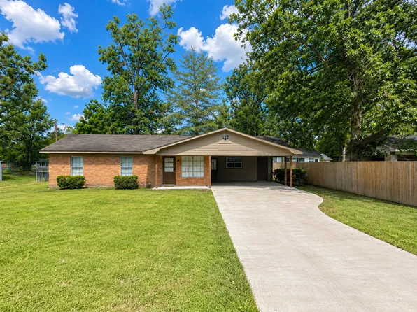31 Azalea Dr, Monroe, LA 71203