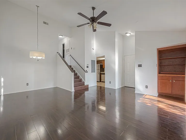 3758 Tanglewilde St #2 — Photo 4