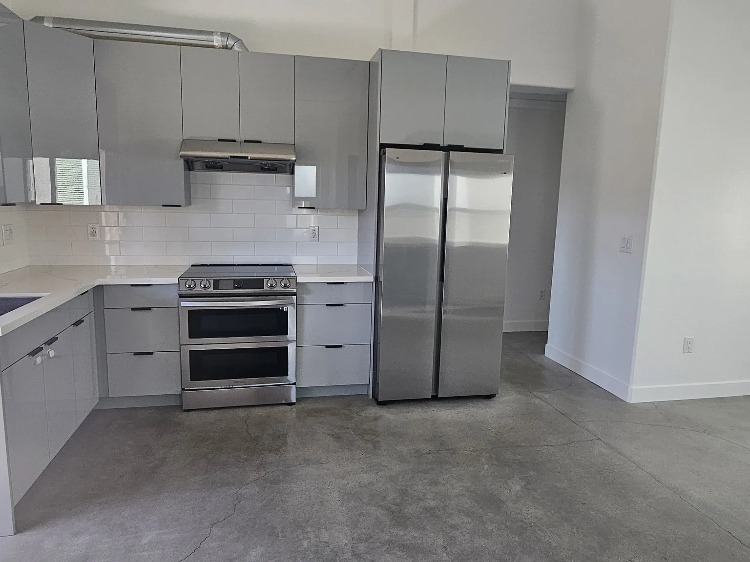 1 bed, 1.5 bath, 640 sqft, $2,000 — Photo 4