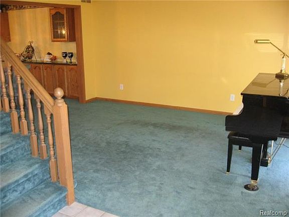 2nd image of 22351 Nearbrook Ct