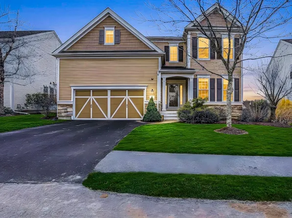 4 Grandview Dr Unit 4, Hopkinton, MA 01748