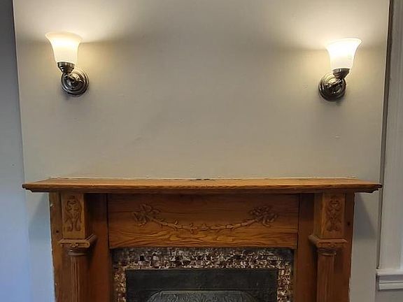 5th image of 432 W Bringhurst St Fl 1