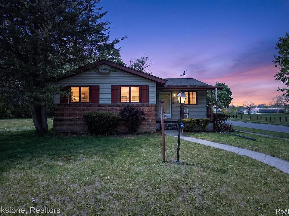 1st image of 3921 Kellar Ave